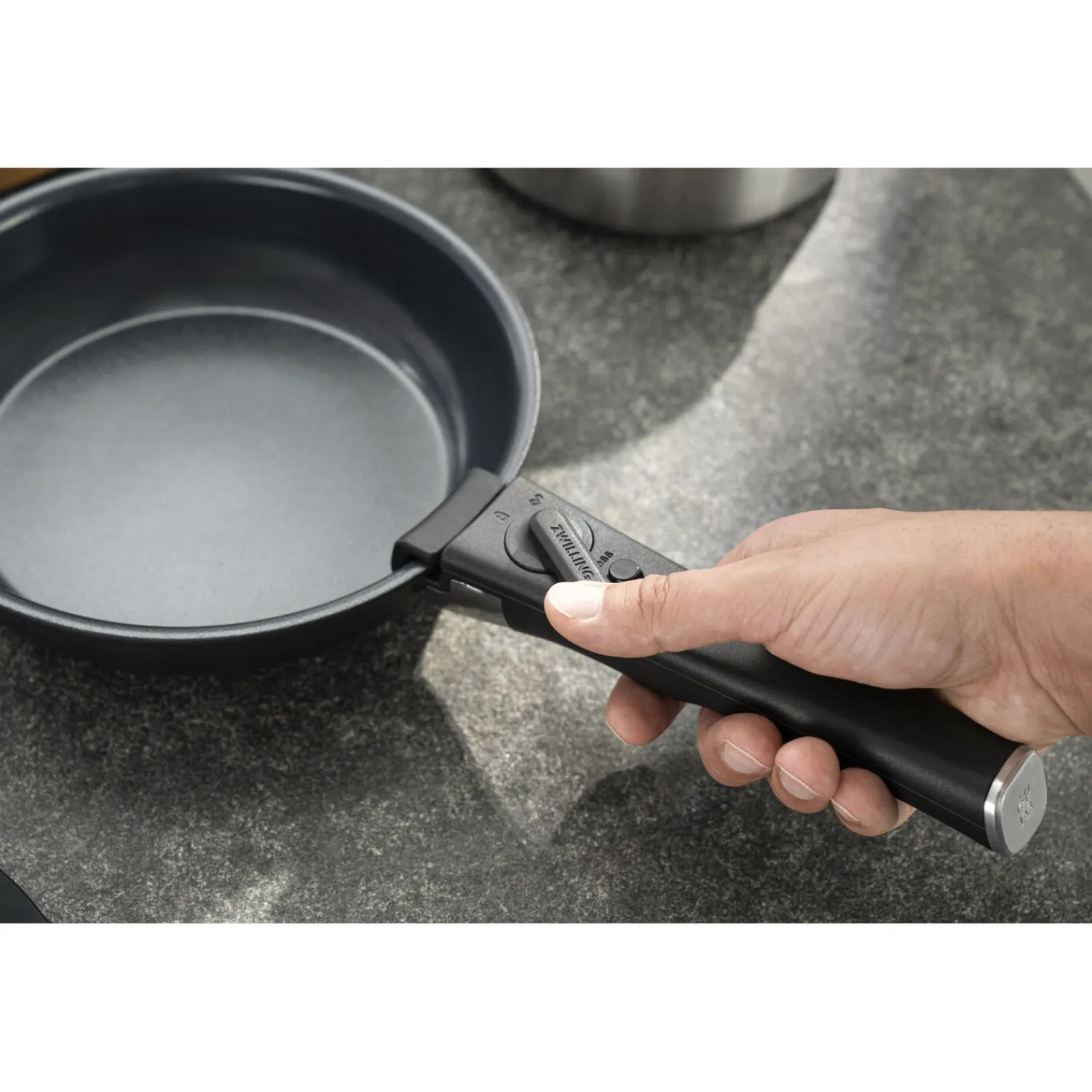 ZWILLING Bratpfanne 28 cm, Aluminium, Schwarz