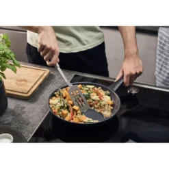 ZWILLING Bratpfanne, 24 cm, Aluminium, Titanverstärkte keramische Antihaftbeschichtung