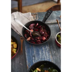Staub Bratpfanne 16 cm, rund, , Gusseisen