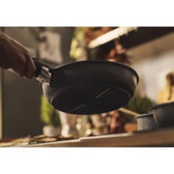 BALLARINI Bratpfanne mit Griff, 24 cm / 2-tlg, Aluminium, Keramische Antihaftbeschichtung