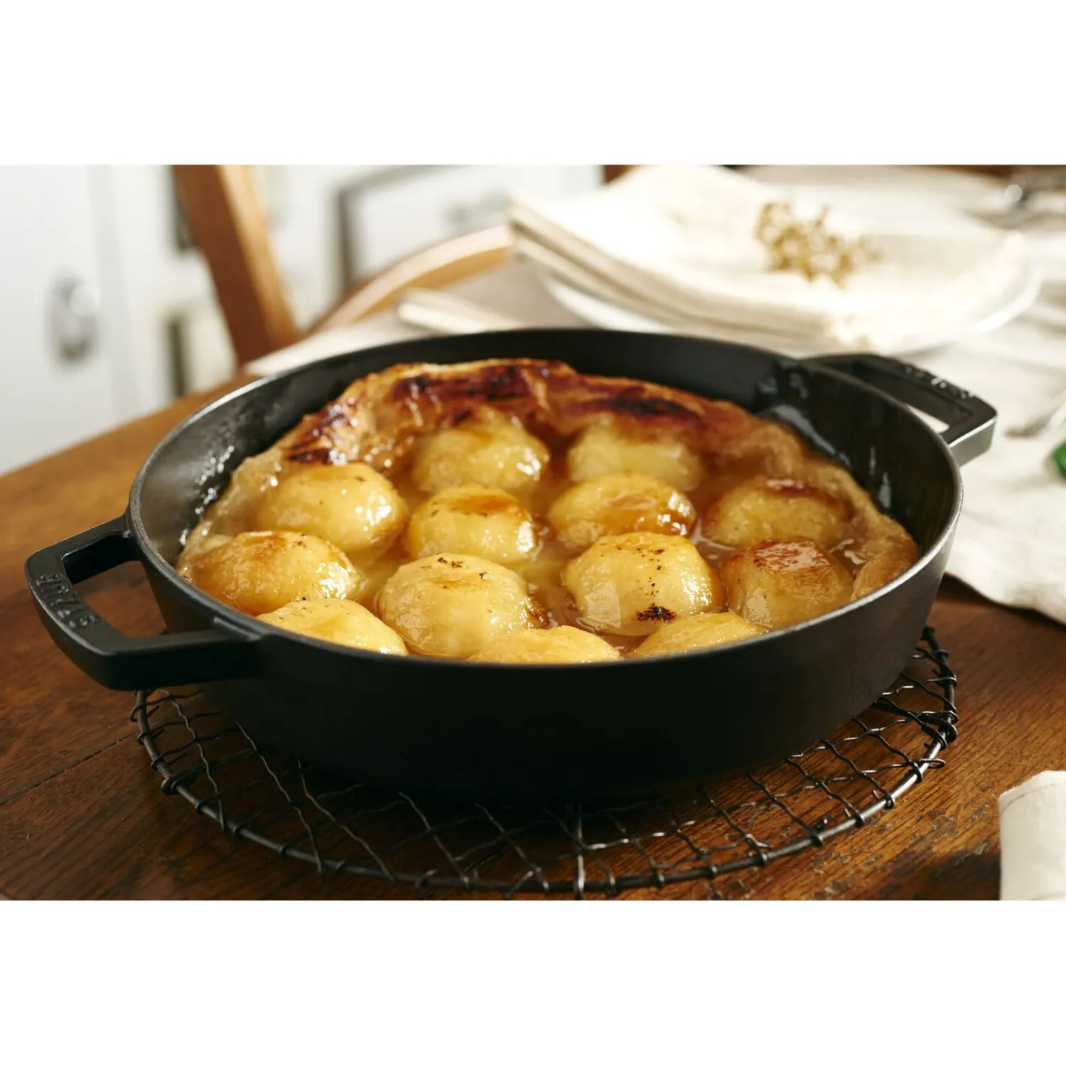 Staub Bratpfanne mit 2 Griffen 26 cm, rund, , Gusseisen
