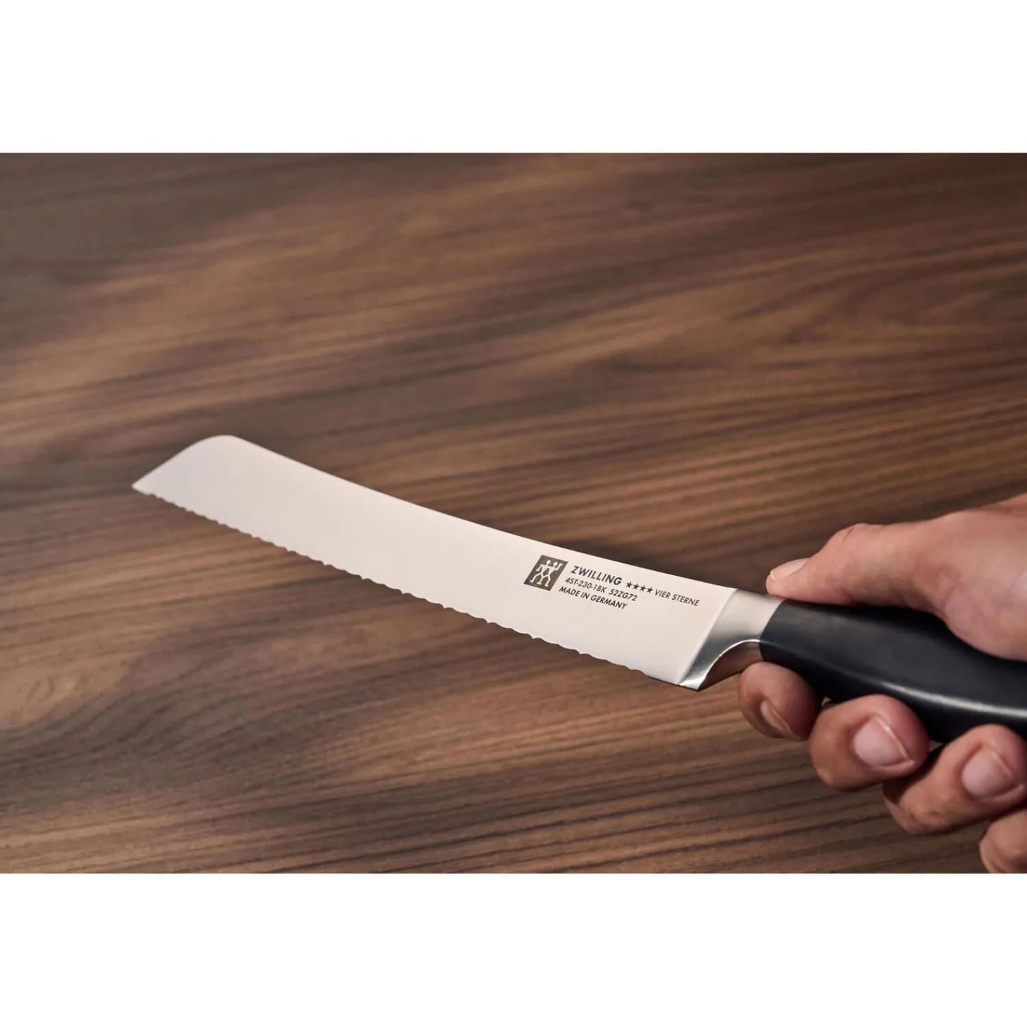 ZWILLING Brotmesser 23 cm, Invertierte Welle