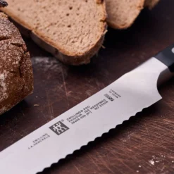 ZWILLING Brotmesser 20 cm, Wellenschliff