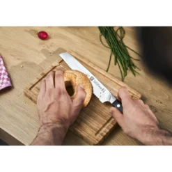 ZWILLING Brotmesser 20 cm, Wellenschliff