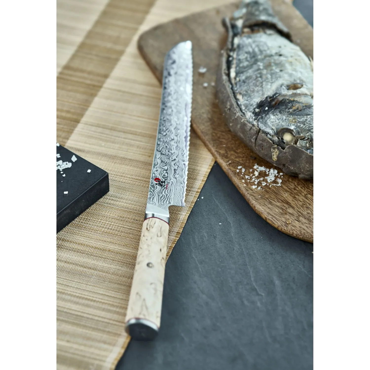 MIYABI Brotmesser 23 cm, Wellenschliff