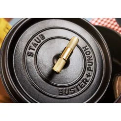 Staub Cocotte Buster+Punch 28 cm, rund, Schwarz, Gusseisen