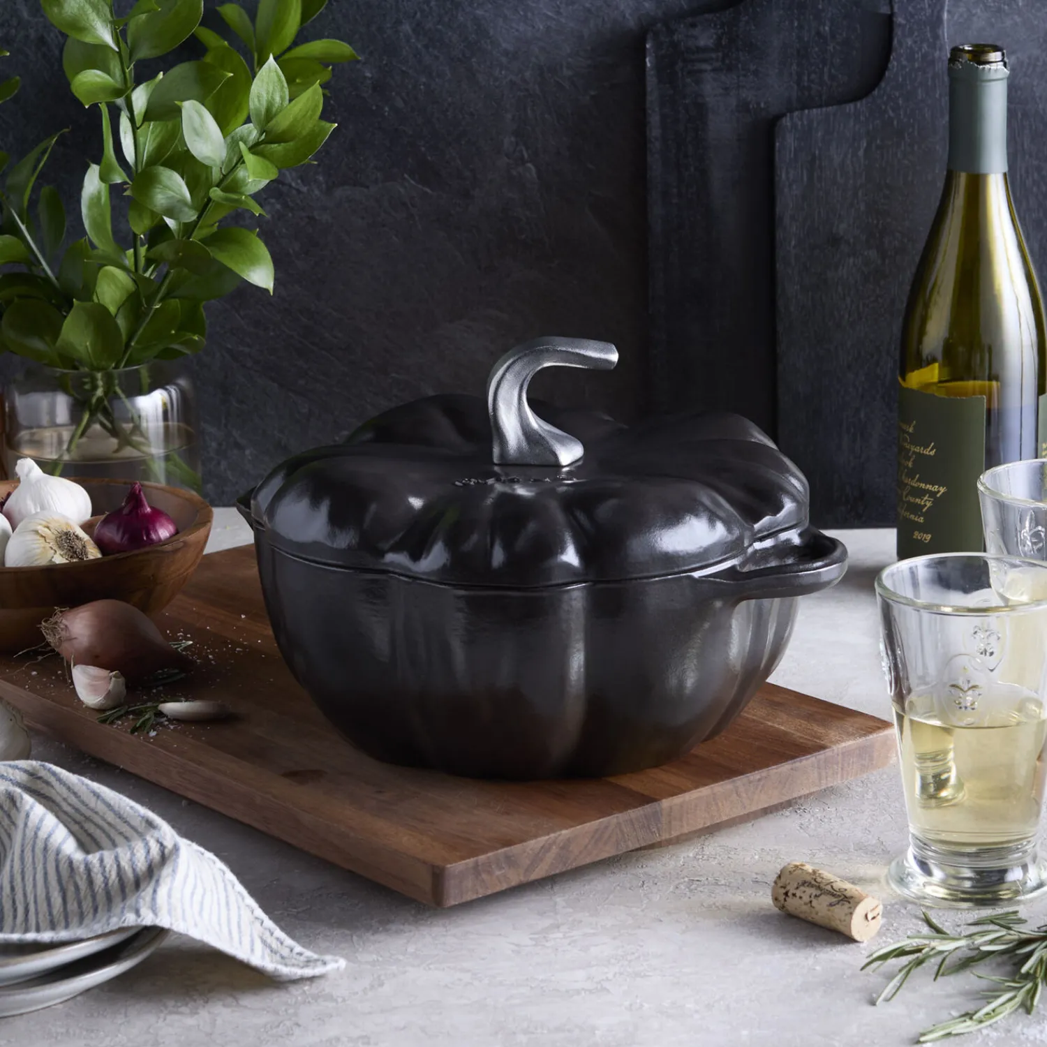 Staub Cocotte 24 cm, Kürbis, Schwarz, Gusseisen