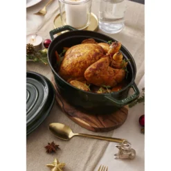 Staub Cocotte 31 cm, oval, , Gusseisen