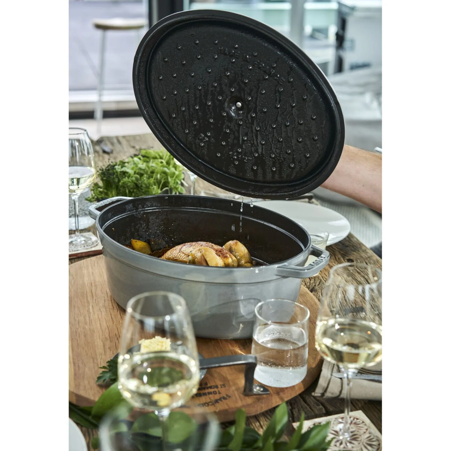 Staub Cocotte 37 cm, oval, , Gusseisen