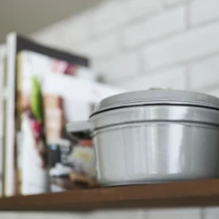 Staub Cocotte 24 cm, rund, , Gusseisen