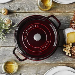 Staub Cocotte 24 cm, rund, , Gusseisen