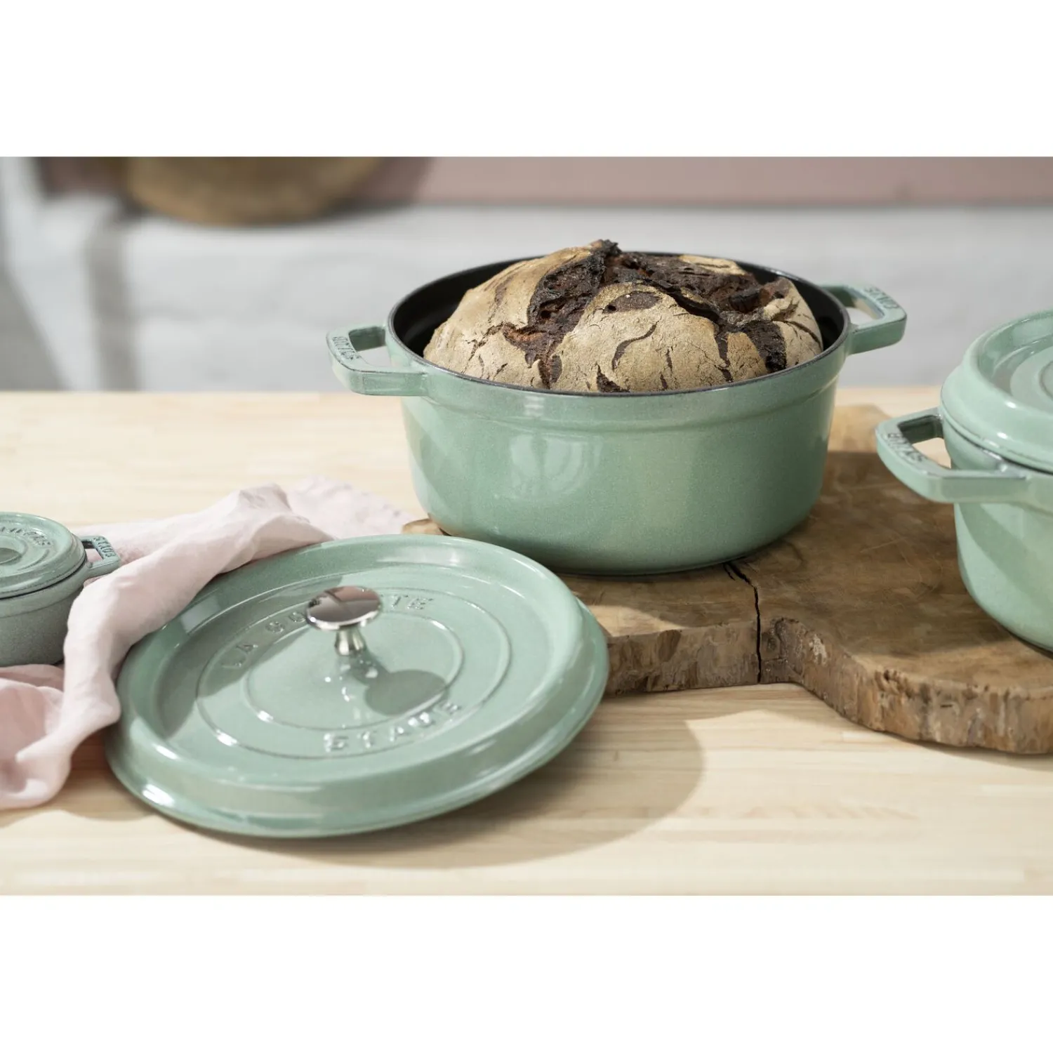 Staub Cocotte 18 cm, rund, , Gusseisen