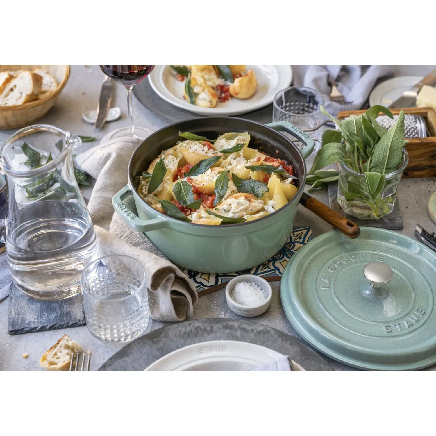 Staub Cocotte 28 cm, rund, , Gusseisen