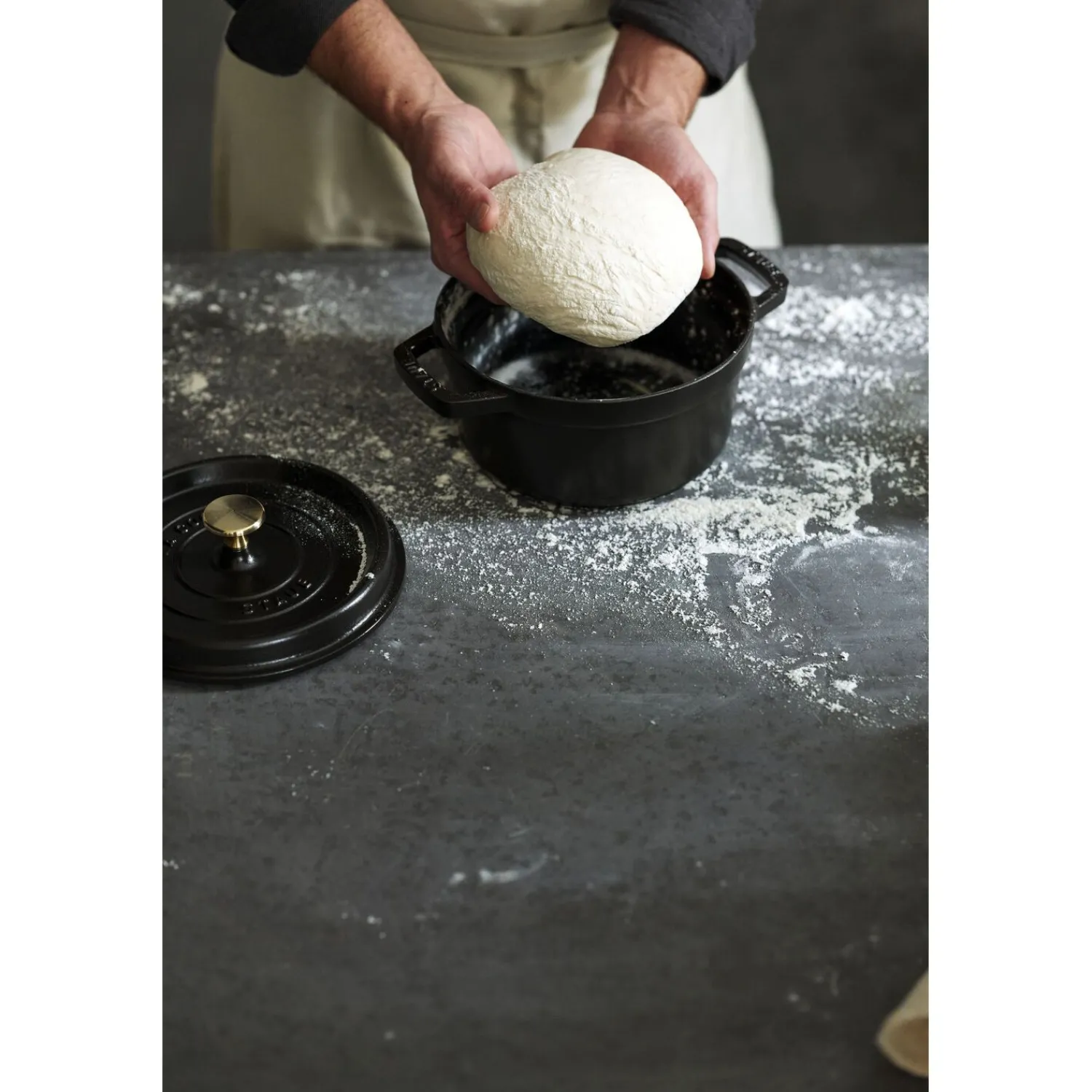 Staub Cocotte 22 cm, rund, , Gusseisen
