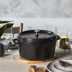 Staub Cocotte 24 cm, rund, , Gusseisen