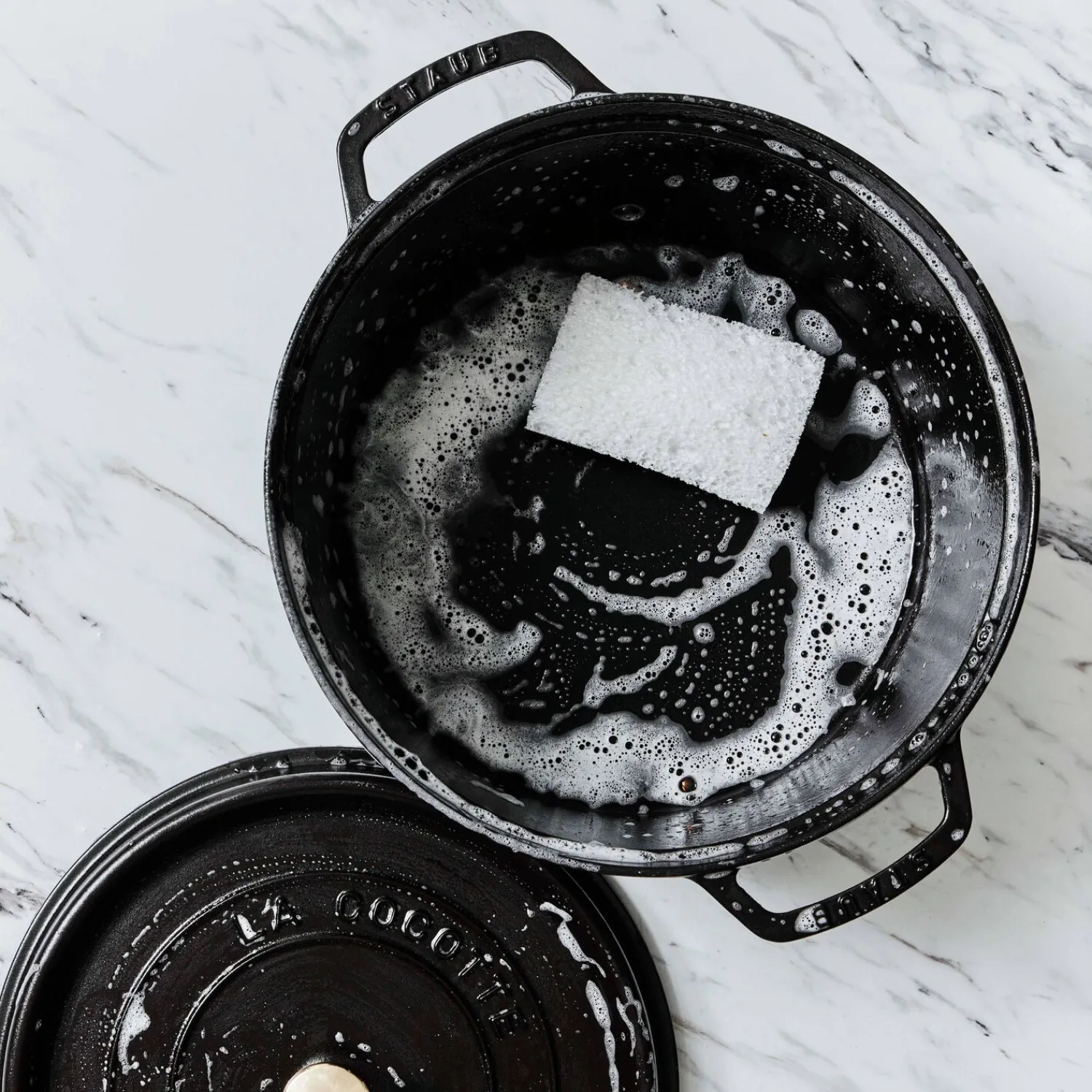 Staub Cocotte 24 cm, rund, , Gusseisen