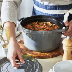 Staub Cocotte tief 24 cm, rund, , Gusseisen