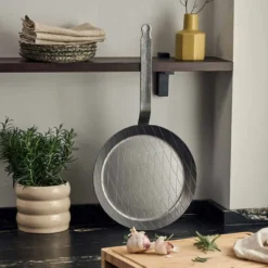 ZWILLING Eisenpfanne 28 cm, Kohlenstoffstahl