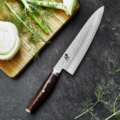 MIYABI Gyutoh 20 cm, Pakka Holz