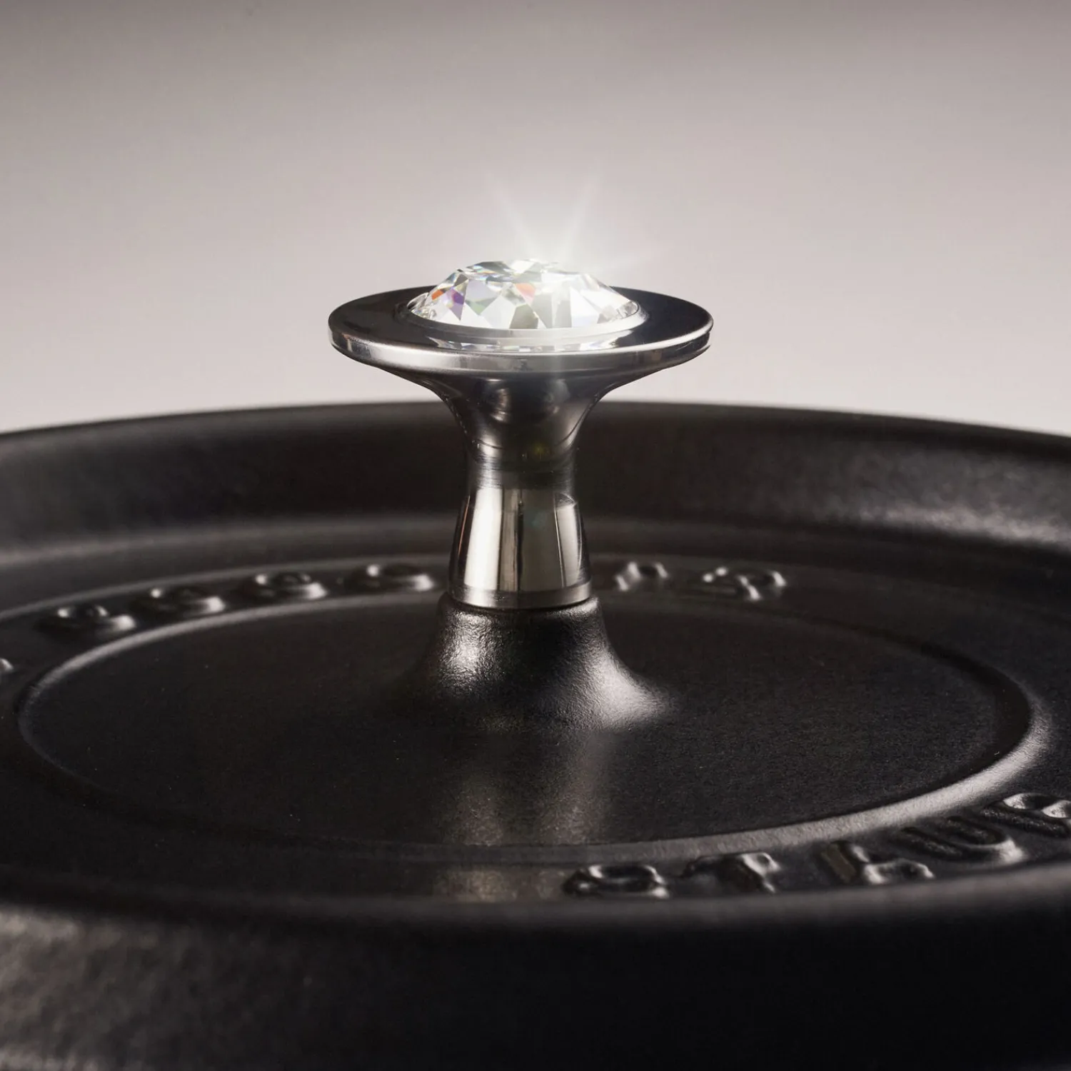 Staub Knauf mit Kristall von Swarovski, Edelstahl