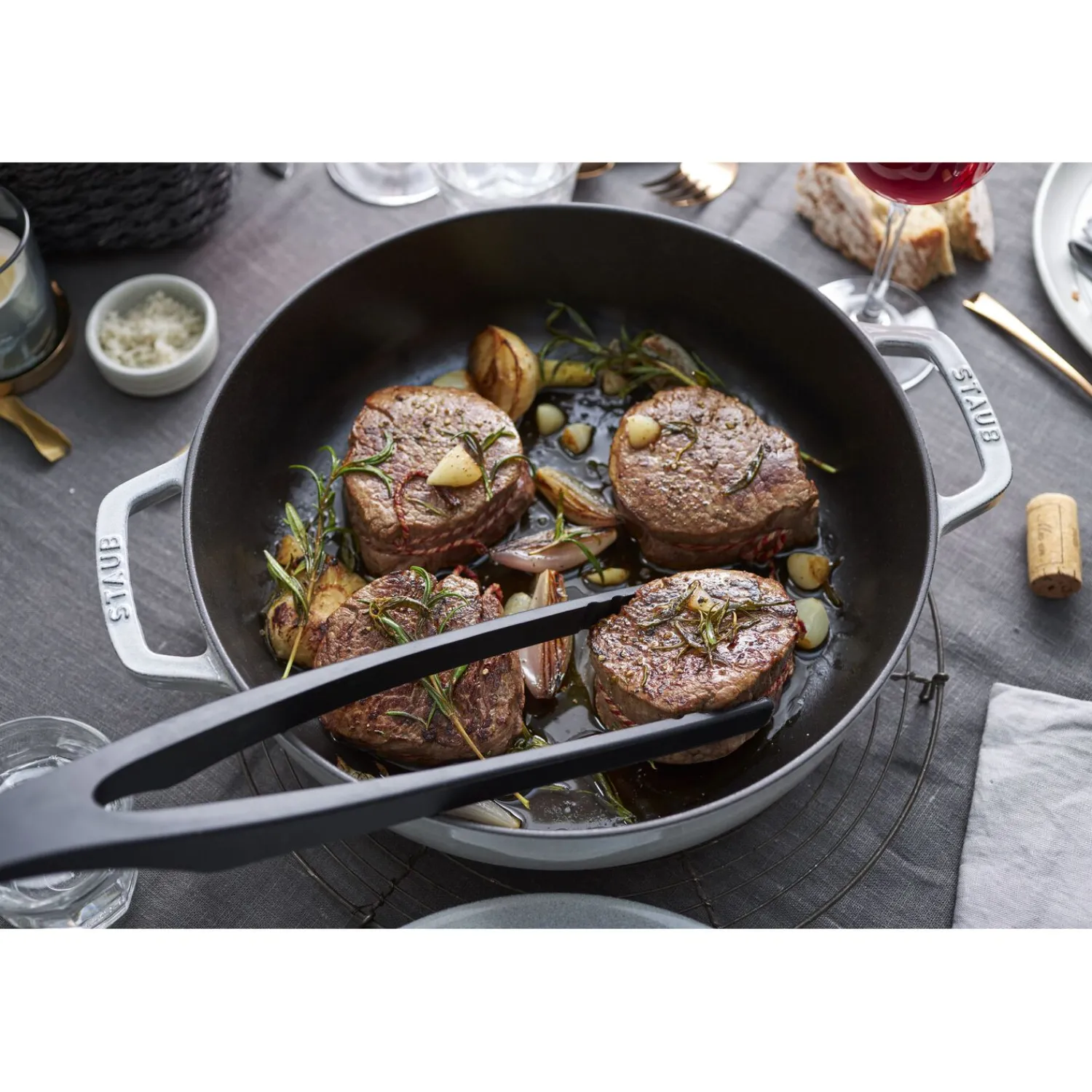 Staub Kochzubehör-Set mit Zange, Mehrzwecklöffel und Servierlöffel, 3-tlg.