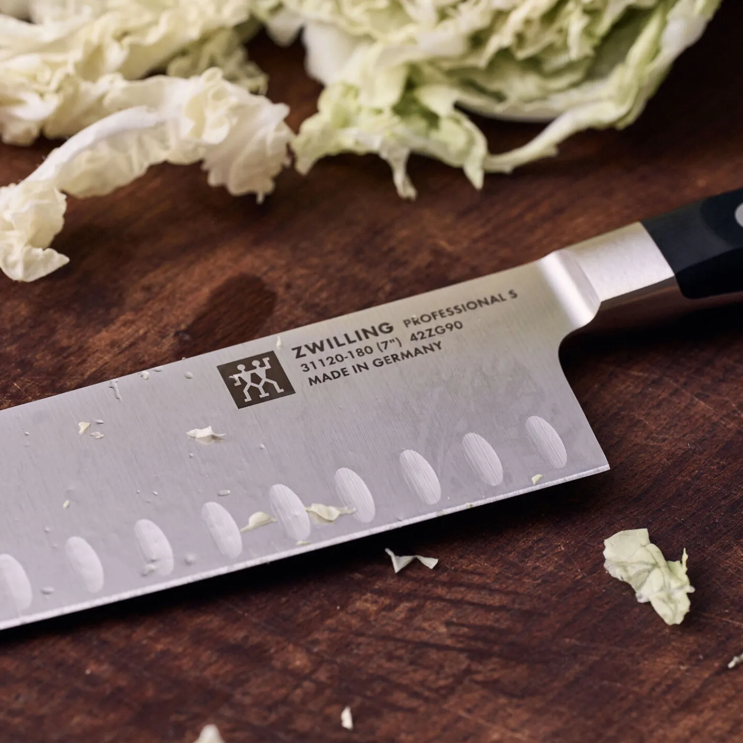 ZWILLING Santokumesser 18 cm, Kullenschliff