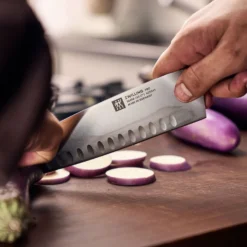 ZWILLING Santokumesser 18 cm, Kullenschliff