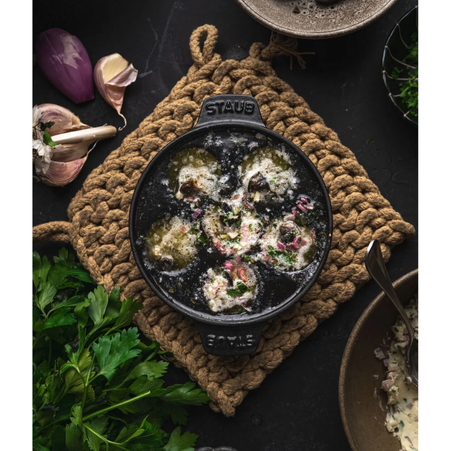 Staub Schneckenteller 14 cm