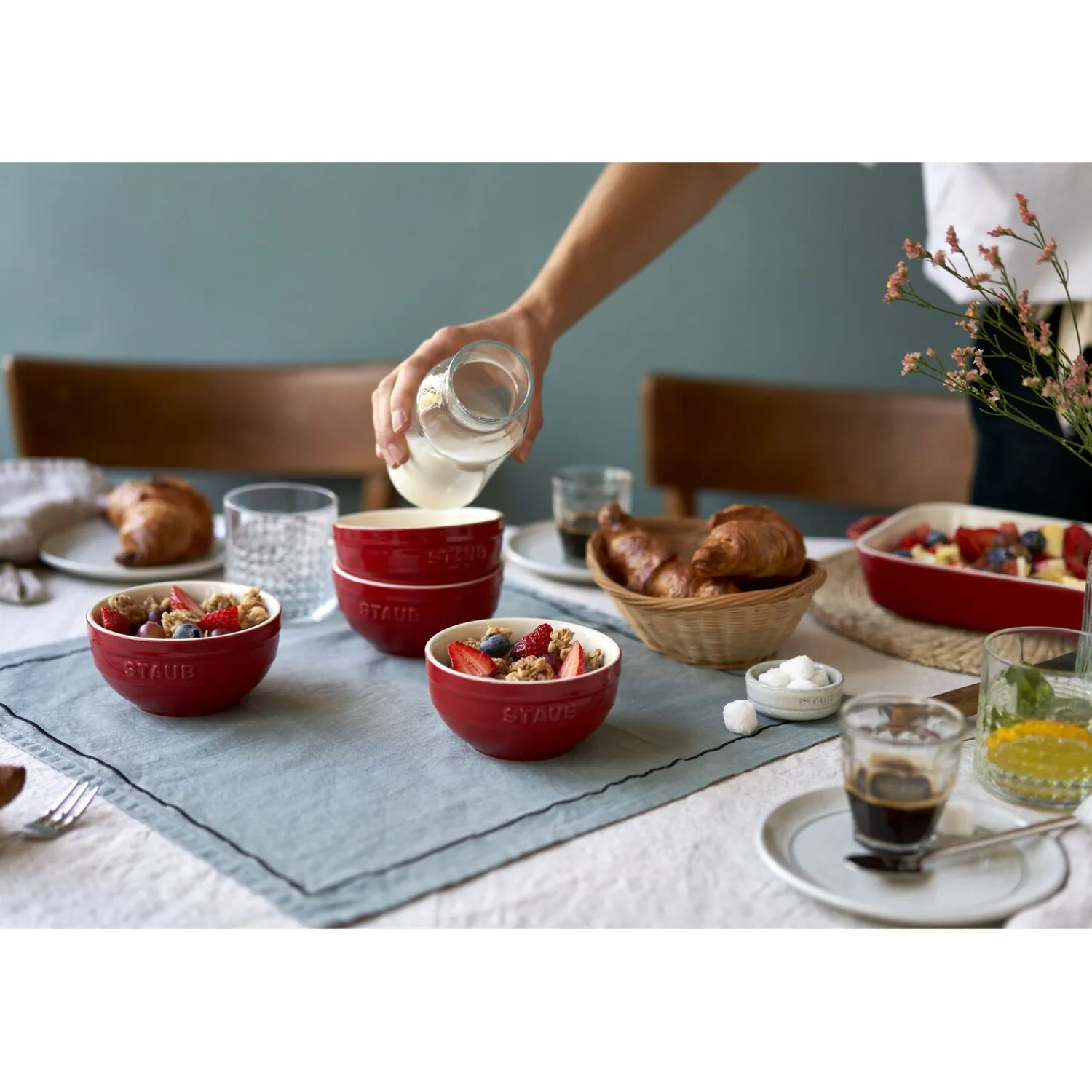 ZWILLING Schüssel Set mit Vakuumdeckeln/6-Teilig, 12cm/kirsch-rot