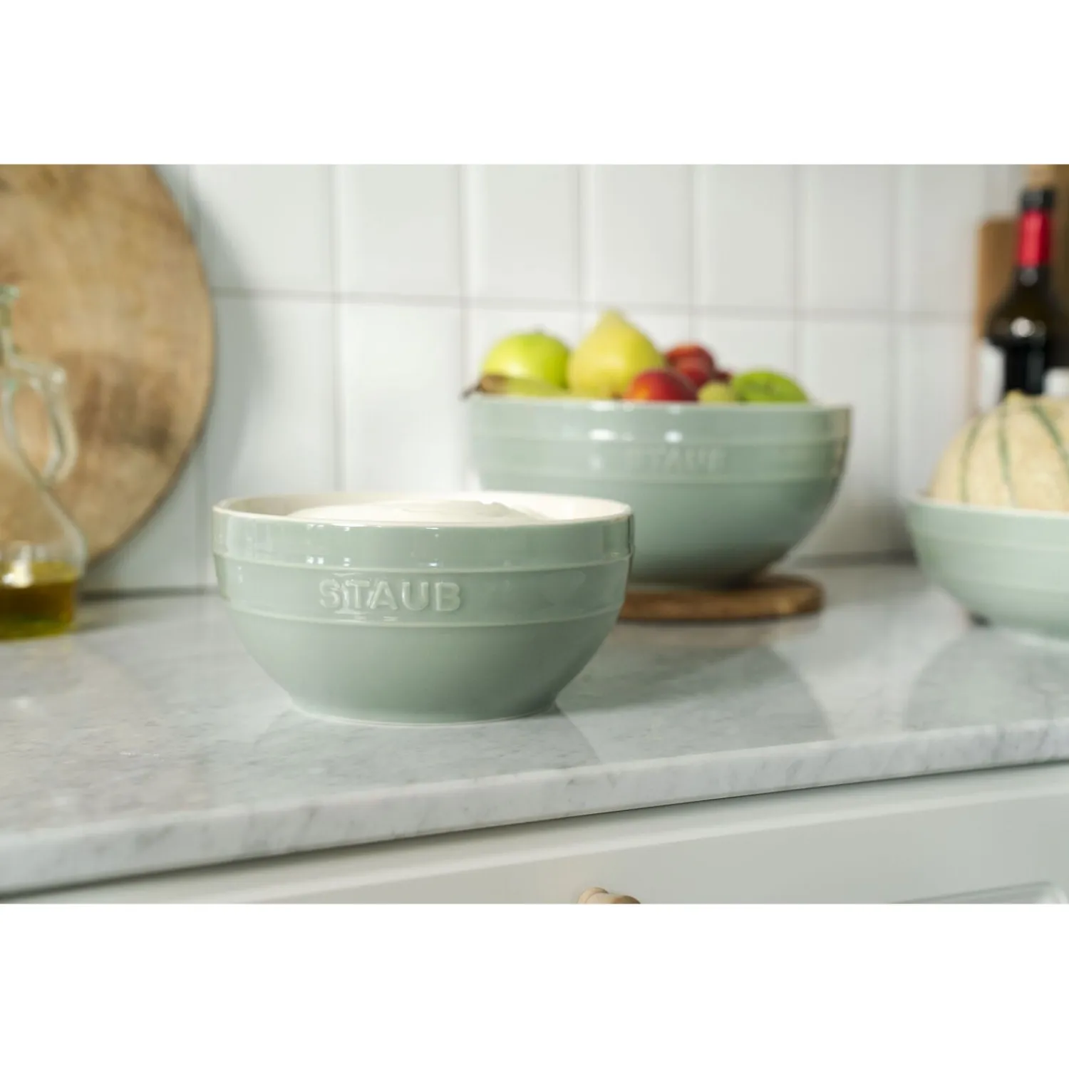 ZWILLING Schüssel-Set mit Vakuumpumpe und -deckeln, 18 cm/ 24 cm/ 5-tlg., Eukalyptus/ Weiß, Keramik