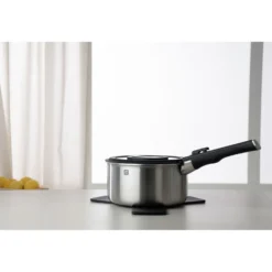 ZWILLING Starter-Set mit Pfannen, Töpfen, Deckeln, Griffen, Vakuumpumpe und Zubehör, 15-tlg