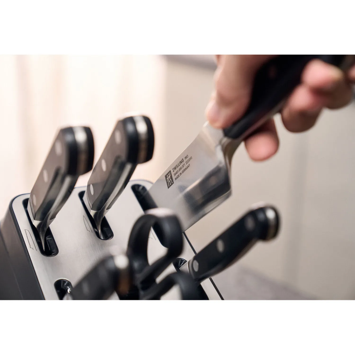 ZWILLING 7-tlg, Selbstschärfender Messerblock, Anthrazit