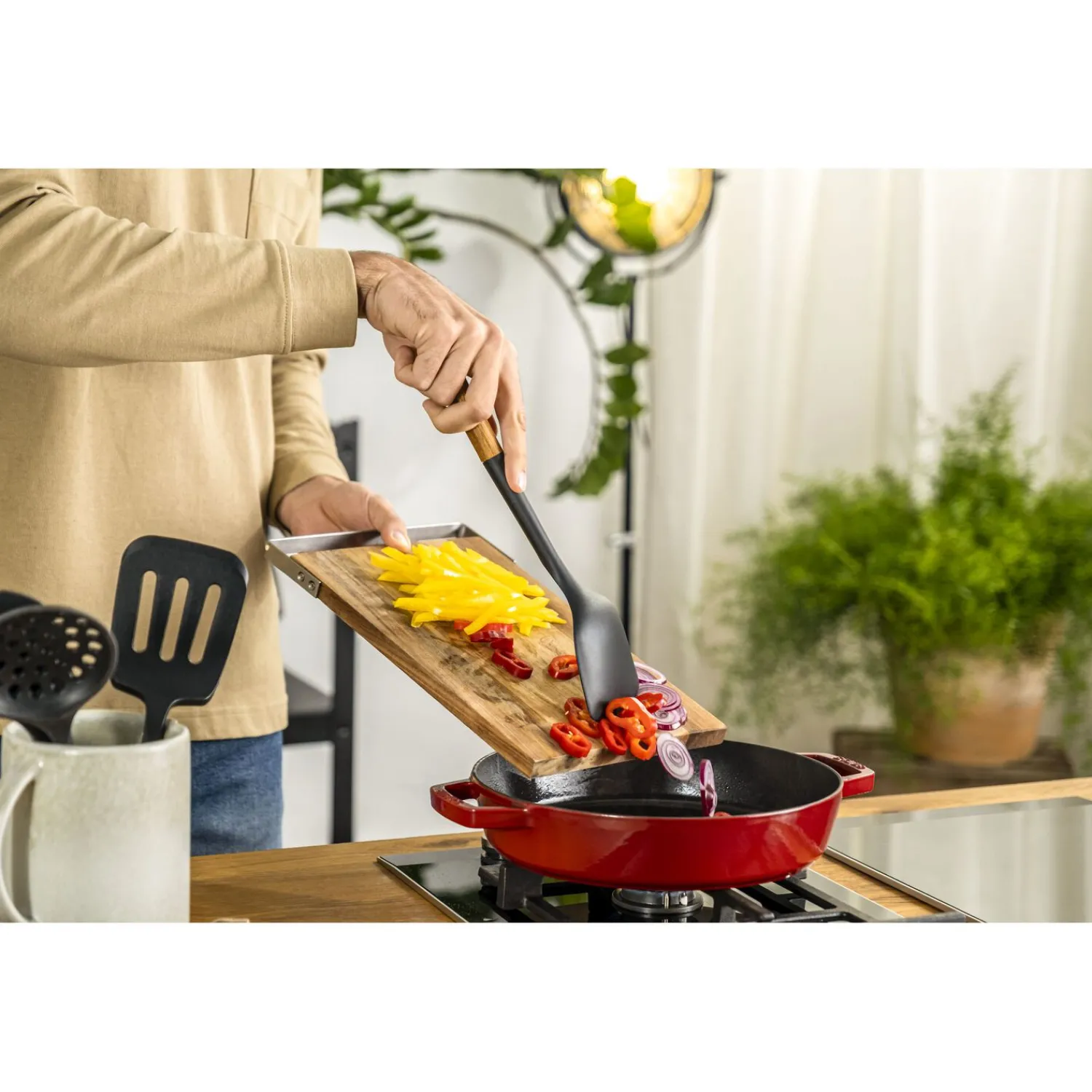 Staub Wokwender, 31 cm, Silikon
